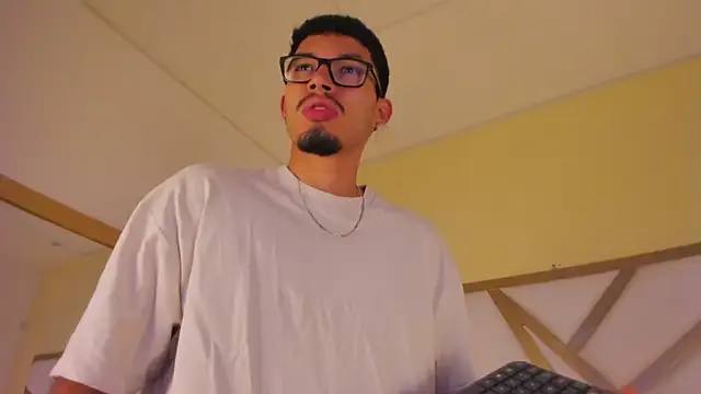 Jaxon_Carter webcam