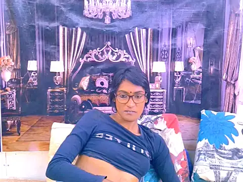 IndianRebel4u2Luv webcam