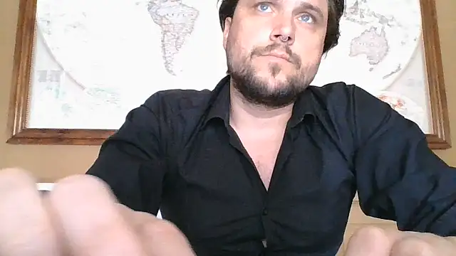 Titilouonlyf69 webcam