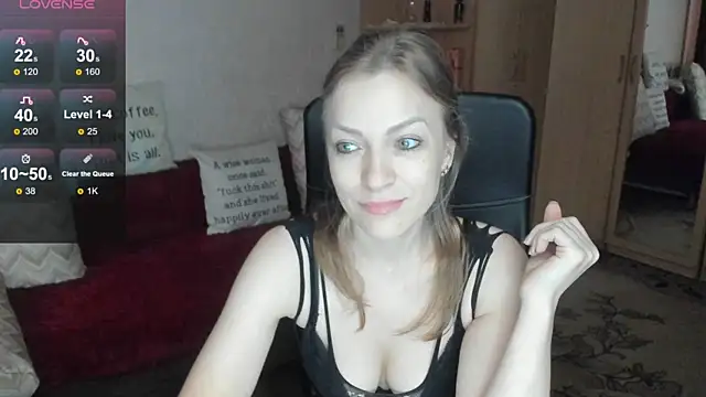 Tiffany_Bates webcam