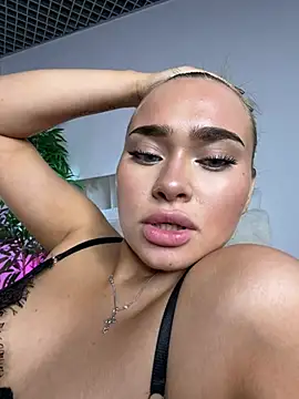 monicawestt - MonicaWestt's free webcam - UK Sex Cams