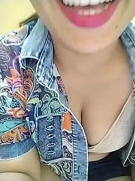 Bhoomi-Sharma webcam