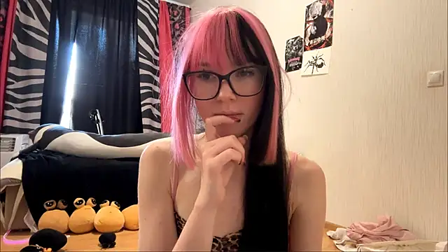 WifeAileen webcam