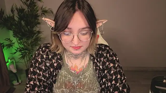 Eva_Witcher webcam