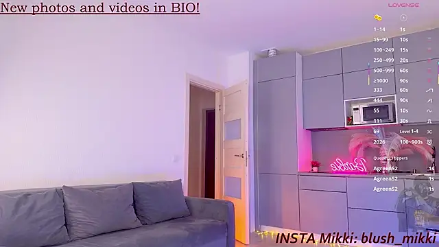 mikkixmeow webcam