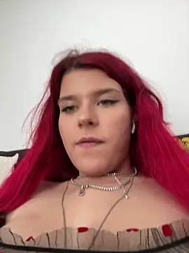 RiriRoseey webcam