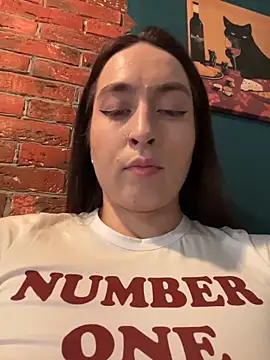 Holly_Play webcam