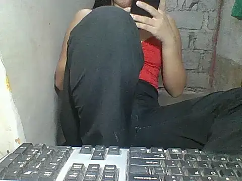 Skinny_PinayGirljust18 webcam