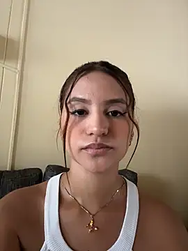 ViankaRose webcam