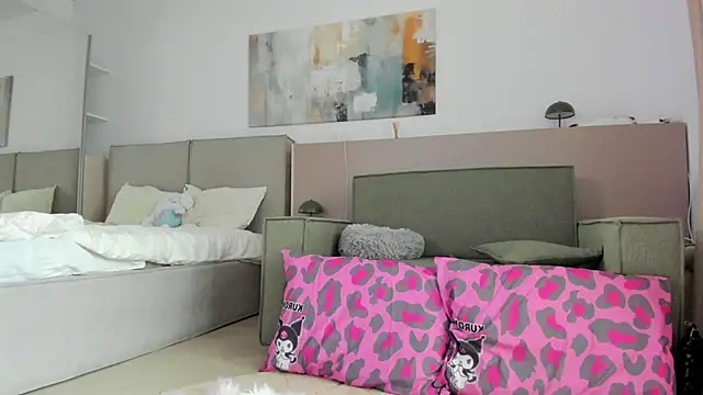Neith_Cole webcam