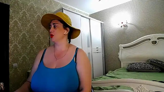 evelyn_shy - Evelyn_Shy's free webcam - UK Sex Cams