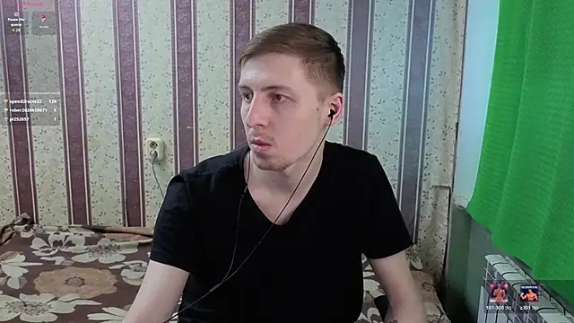 Darien_Brown webcam