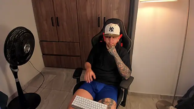 Jake_simons webcam