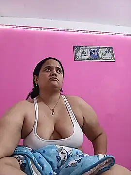 brunnette_hot webcam