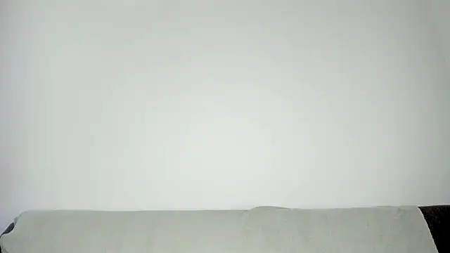 MiaMews webcam