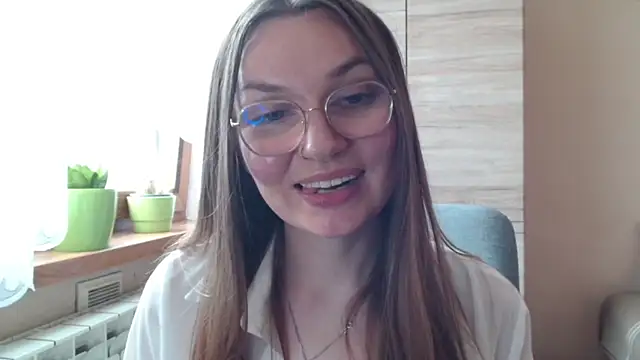 LooveELLYx webcam