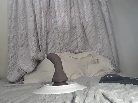 KinkyJXxX webcam