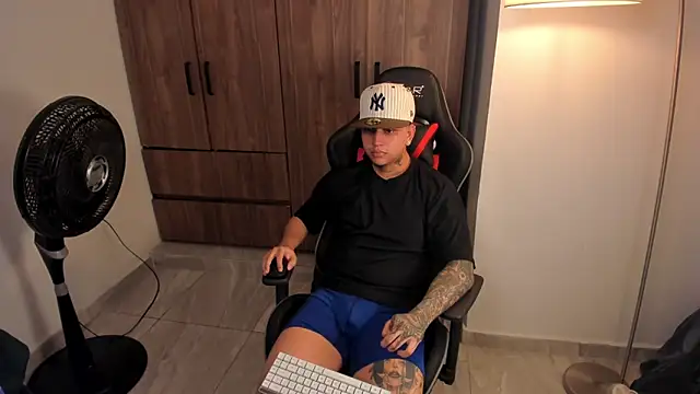 Jake_simons webcam