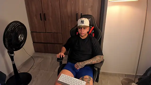 Jake_simons webcam
