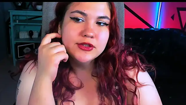 LeslieBlas webcam