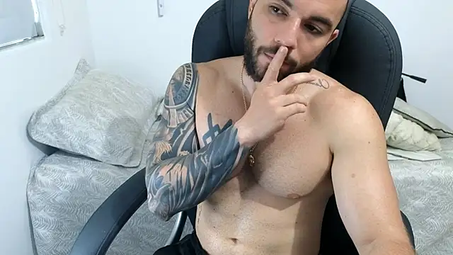 Isaac_Carter webcam