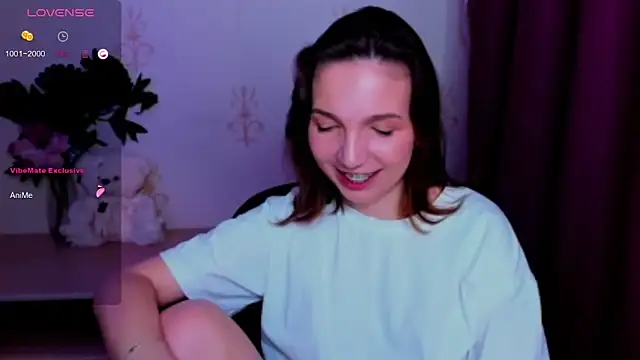 KindHazelHere_ webcam