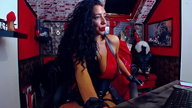 DommeBellatrix webcam