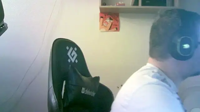 SirAbuser webcam