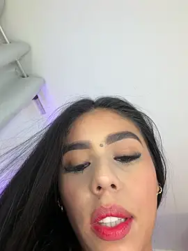 Rossie_Blooms webcam