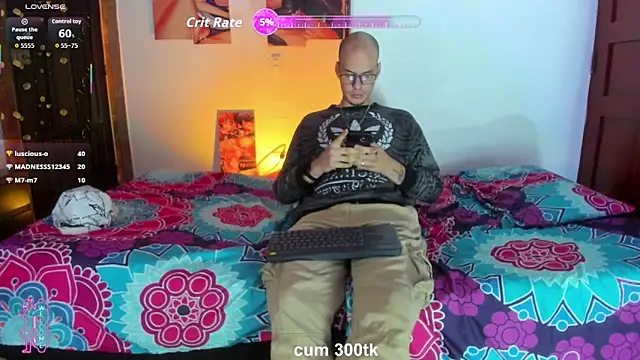 Vlad__night live cam on StripChat