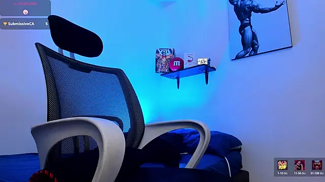 LiamReigns_ live cam on StripChat