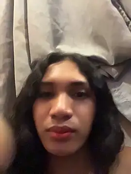 slutty_aki webcam