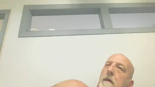 Yankeedave420 webcam