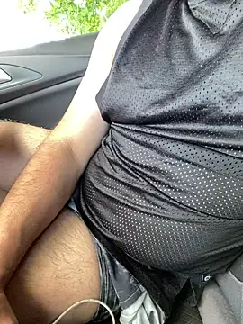 CloudyMuscleBeefy webcam