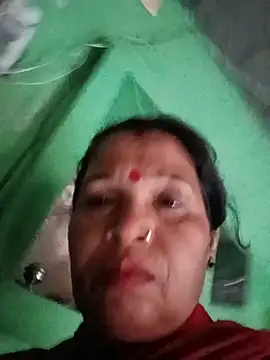 Manavi_x webcam