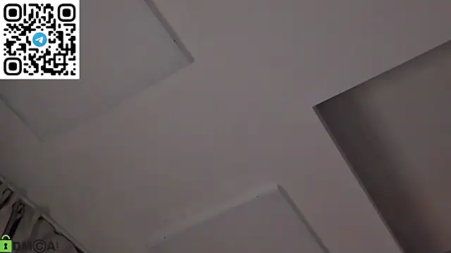 Vanessa_Harr1s webcam