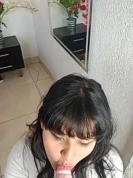 Liily_Foxxy webcam