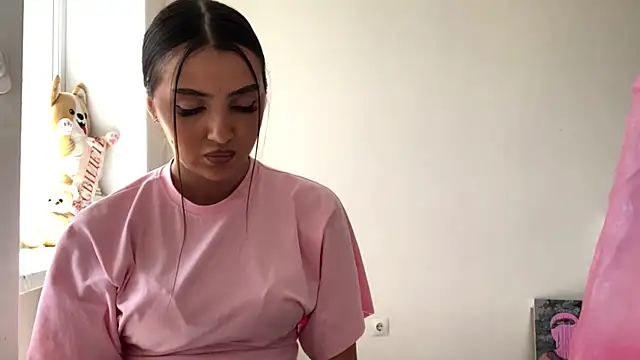 AlvinaMair webcam