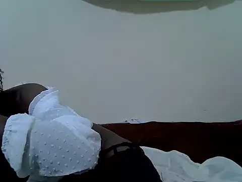pointie_bloomy webcam