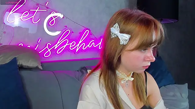 Monica_Alvarez live cam on StripChat