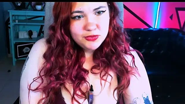 LeslieBlas webcam