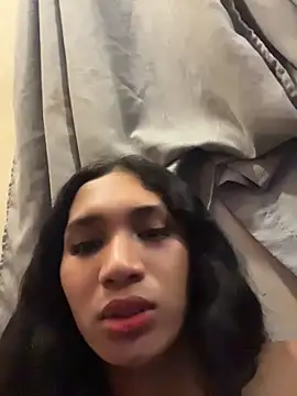 slutty_aki webcam