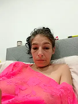 Sposini69 live cam on StripChat