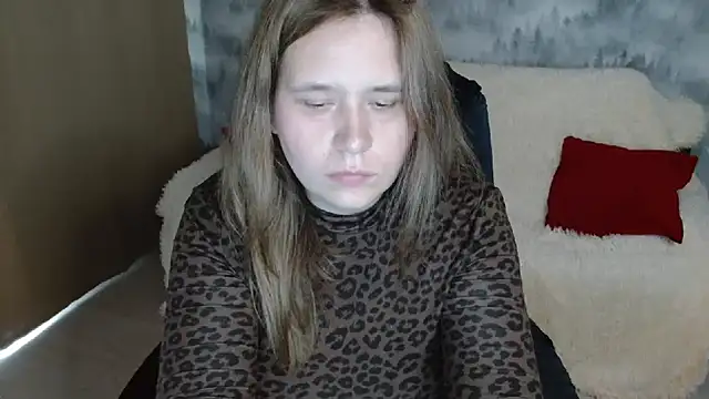 AdelinaLawson live cam on StripChat