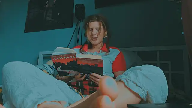 VivienDarkbloom webcam