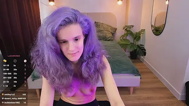 AuraLaunni webcam