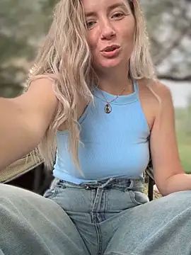 Crazy-Rosa webcam