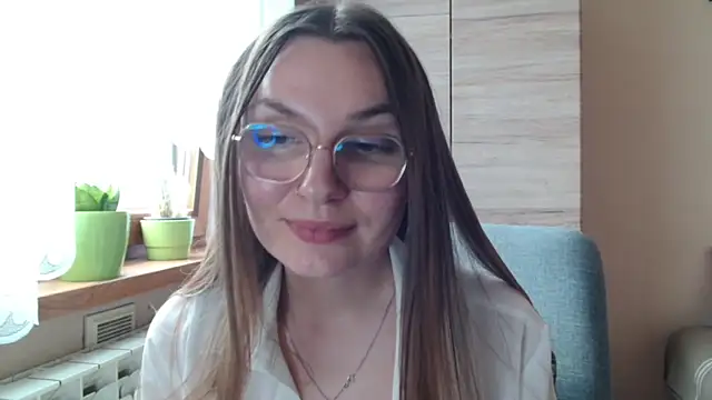 LooveELLYx webcam
