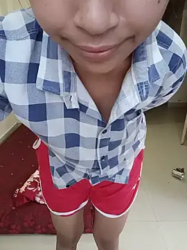 Divya3107 webcam