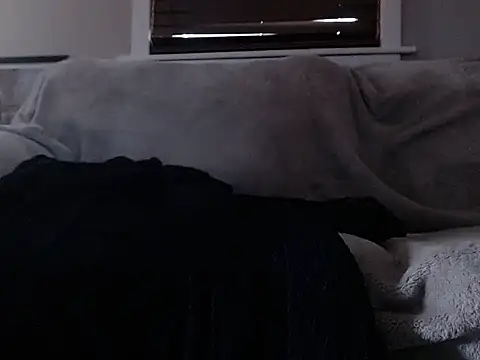 studlyhardwoodd webcam